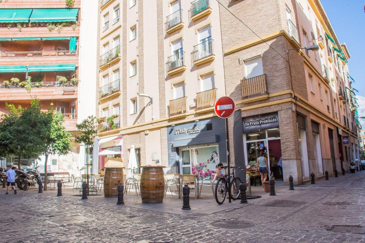 Ibericabeds Rejas Basic Apartamento Granada Exterior foto